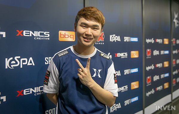 下面为大家带来gorilla选手的赛后采访.