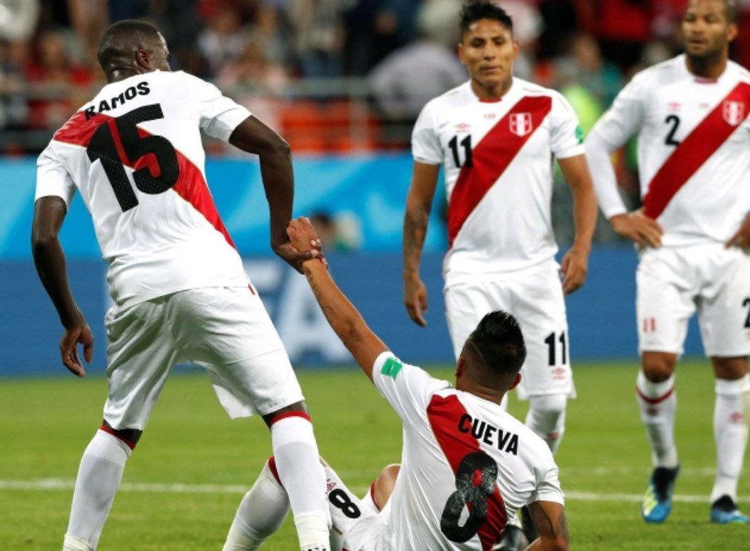 世界杯秘鲁0:1丹麦,波尔森打进唯一进球,小舒梅切尔发挥神勇