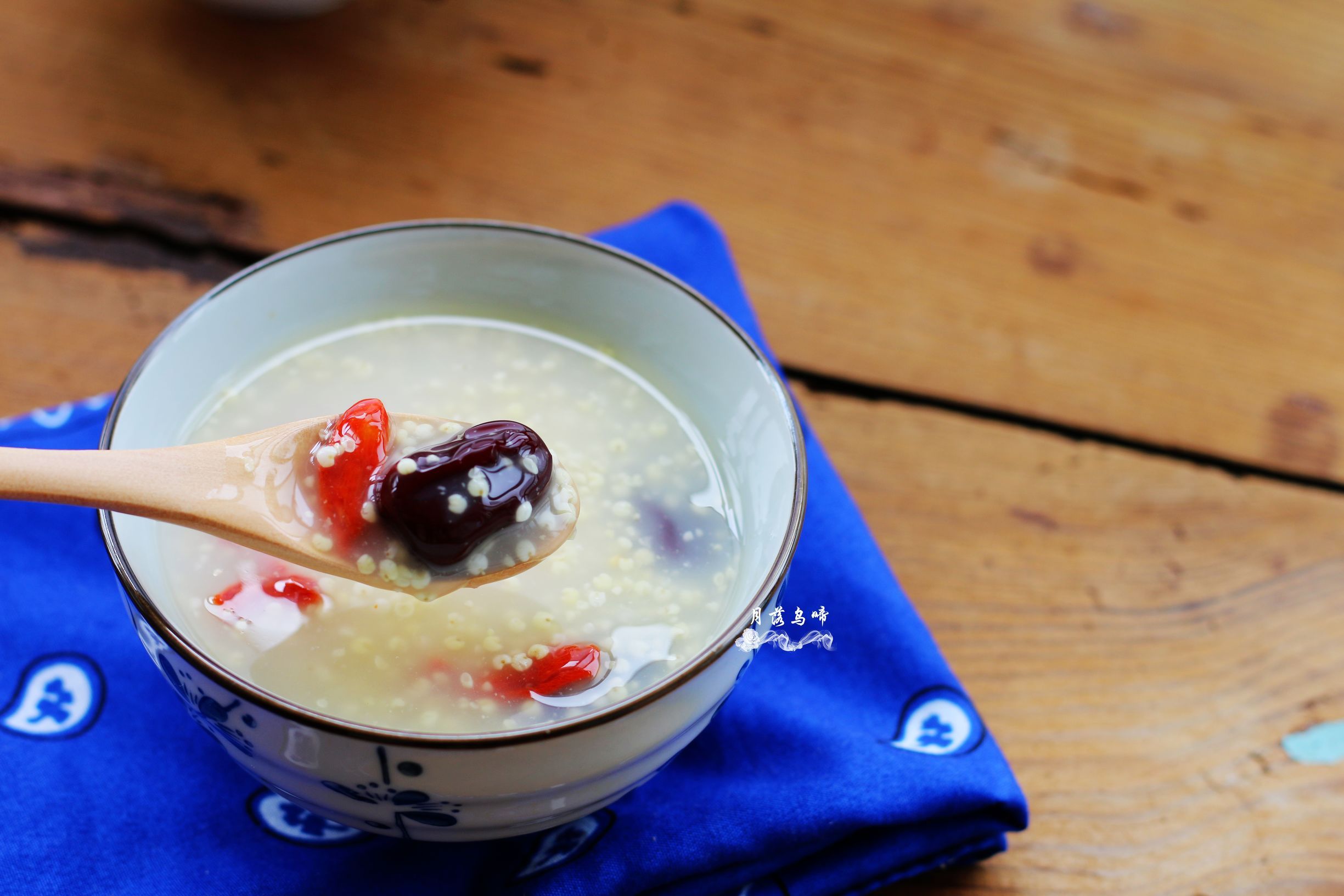 教你煮一碗懒人粥,养胃又滋补,做法简单,不用浸泡,米油特丰富