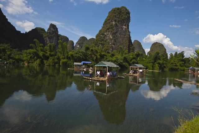 廣西欽州這個地方風景獨好! 八寨溝風景區位於廣西欽