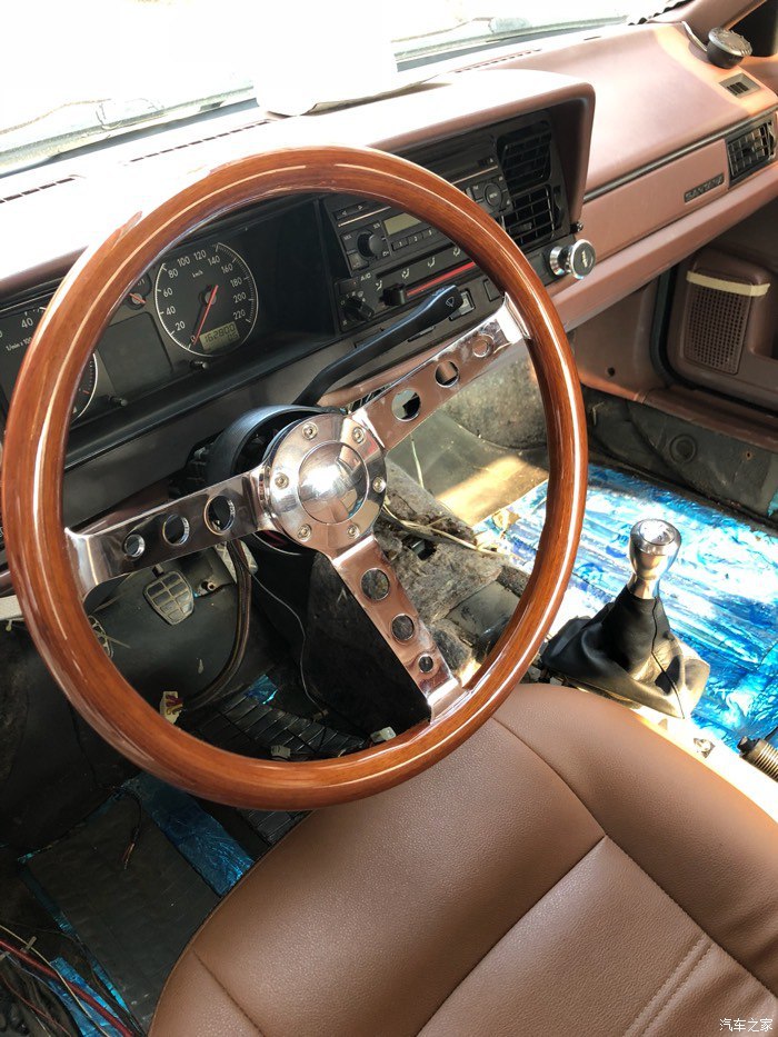 情怀就是别人不理解,你却乐在其中,桑塔纳经典改装