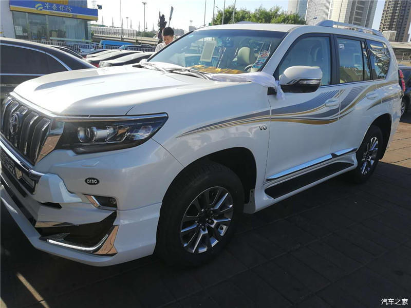 19款霸道4000黑色对比白色改装哪一款您更喜欢?